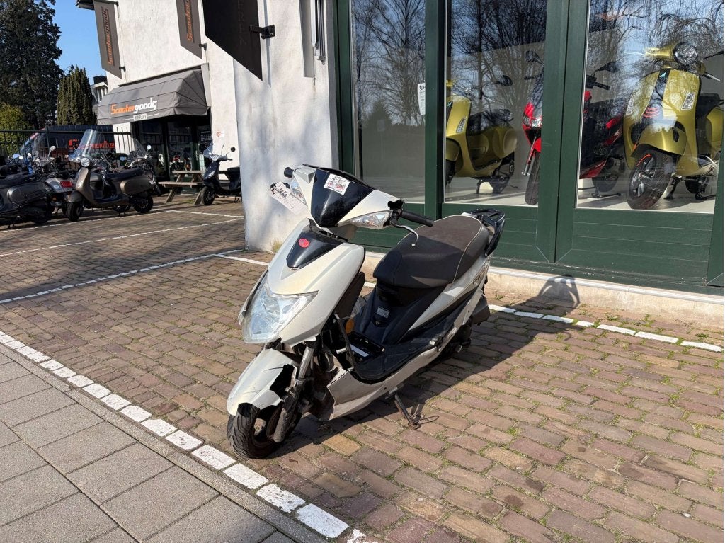 Kymco VP50 | Snor | 2013 | Opknapper, Gebruikt, Overige modellen, Ophalen of Verzenden, Kymcoglobal@mail.kymco.com