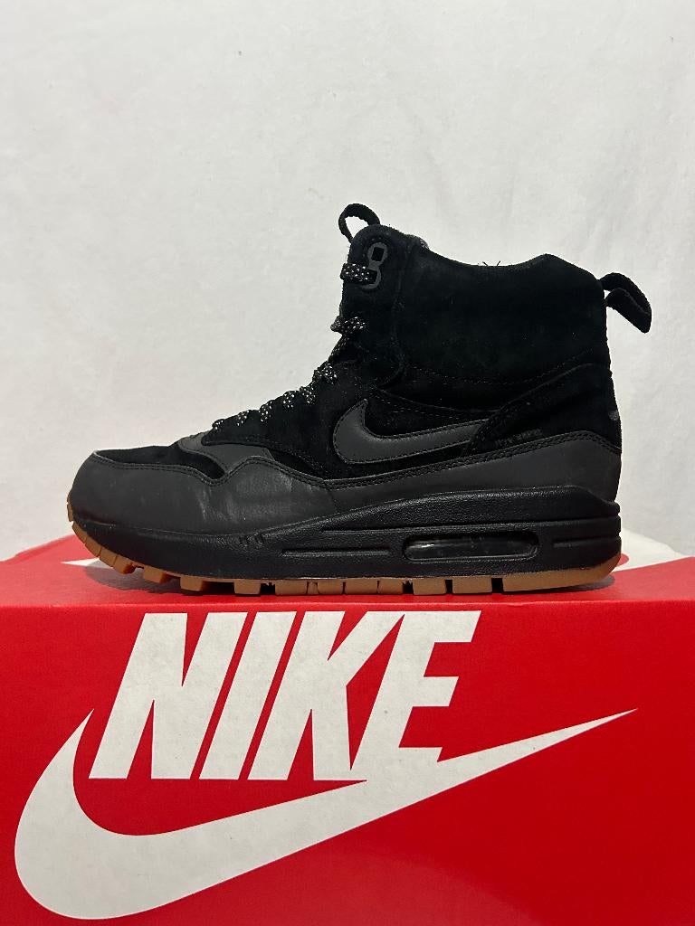 ALS NIEUW! Maat 40 - Nike Air Max 1 Sneakerboot Black Gum, Kleding | Dames, Schoenen, Verzenden, Zwart, Nike, Nike