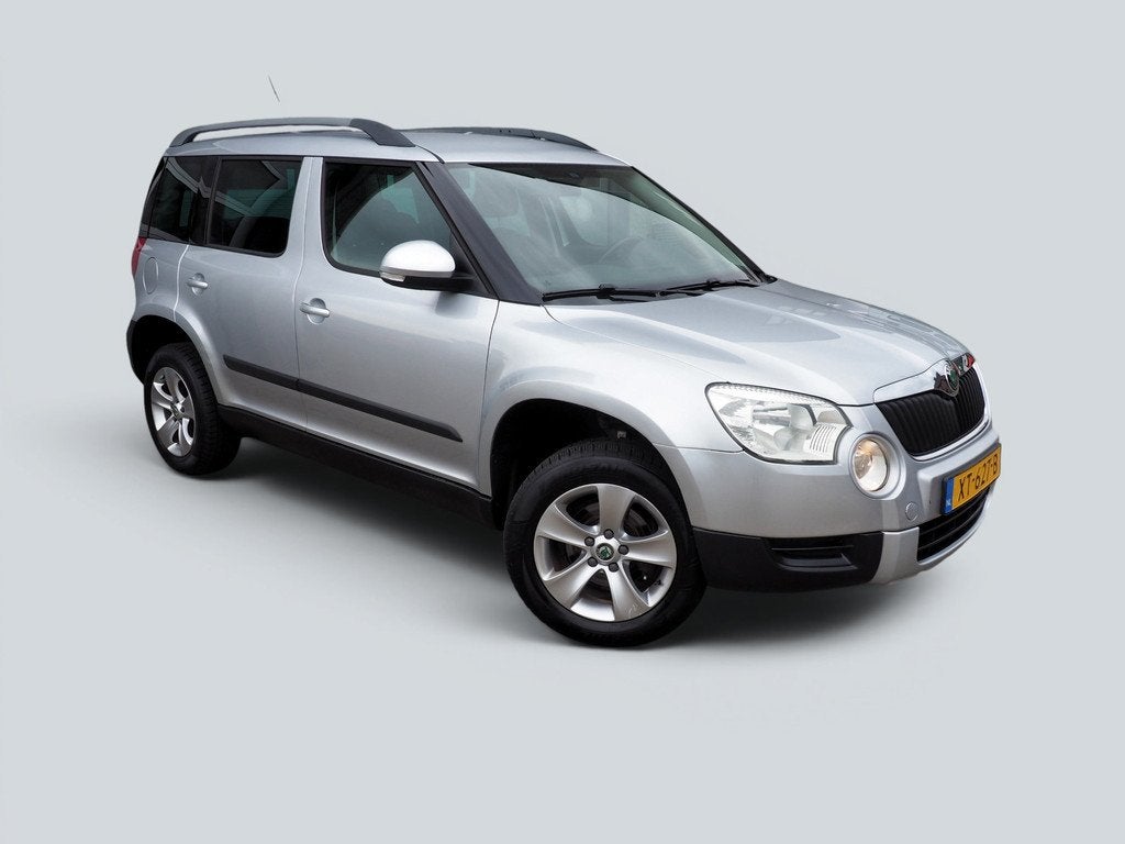 Skoda Yeti 1.2 TSI Active CLIMA CRUISE TREKH. PARKEER S., Auto's, Skoda, Euro 5, Gebruikt, 4 cilinders, Metallic lak