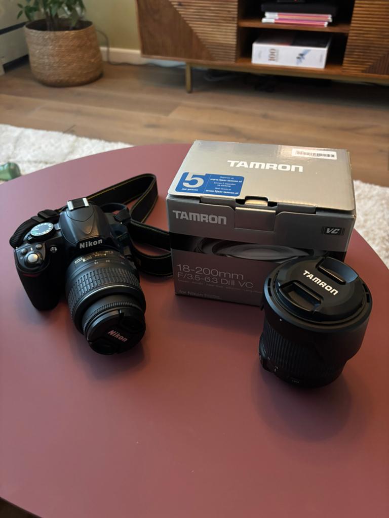 Nikon D3100 spiegelreflexcamera plus 18-200mm Tamron lens, 14 Megapixel, Gebruikt, Spiegelreflex, Ophalen of Verzenden