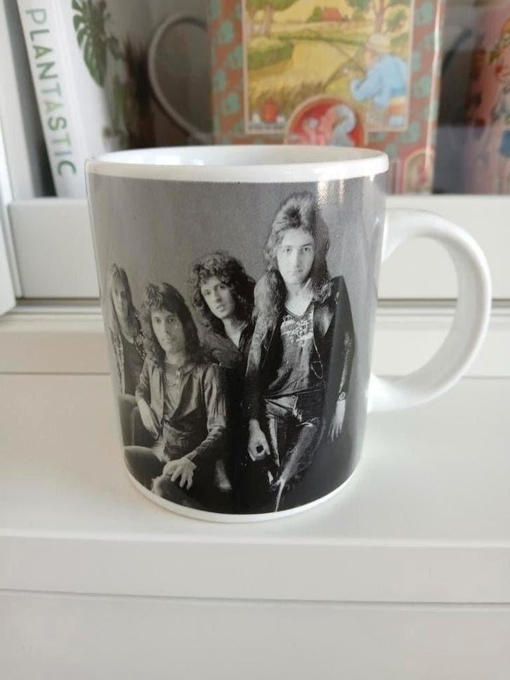 Koffie thee mok beker band Queen Absolute Greatest 2009, Ophalen of Verzenden, Zo goed als nieuw, Gebruiksvoorwerp