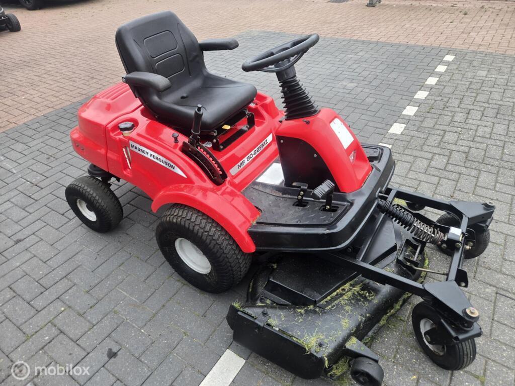 Zitmaaier  massey ferguson 22 pk, Ophalen, Gebruikt, Mulchfunctie