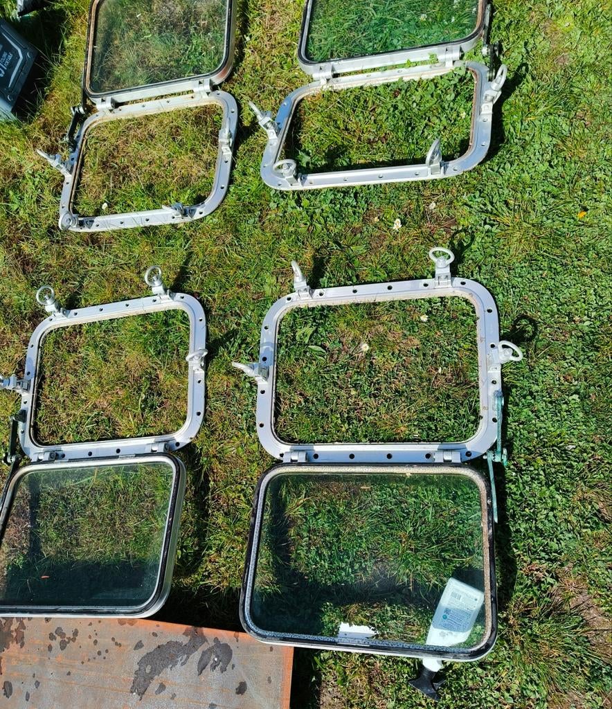 Aluminium Patrijspoorten / Scheepsramen, Watersport en Boten, Ophalen, Gebruikt, Overige typen
