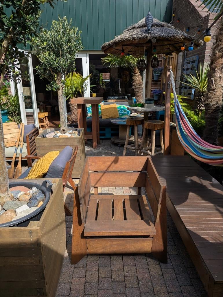 Houten Tuinstoel - Robuust en Comfortabel, Ophalen of Verzenden, Zo goed als nieuw, Hout