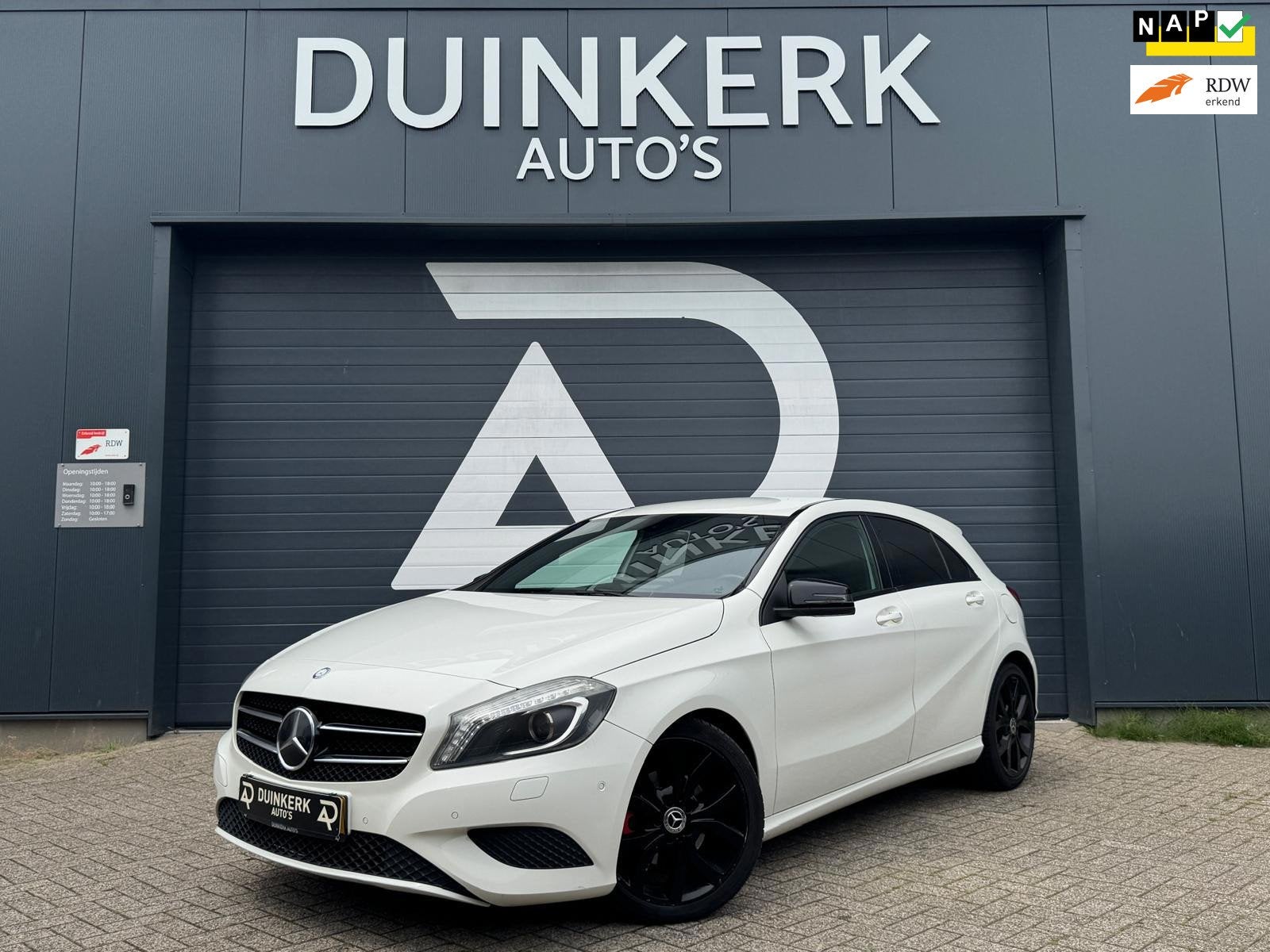 Mercedes-Benz A-klasse 180 Ambition | Automaat | Airco | Par, Auto's, Gebruikt, 4 cilinders, Leder en Stof, 695 kg
