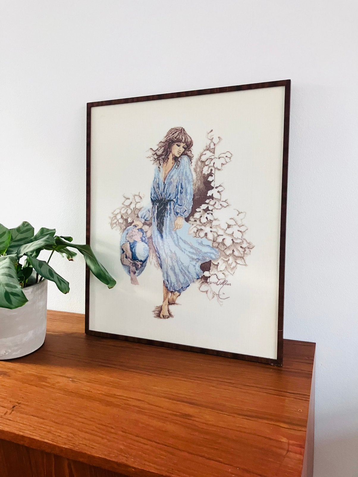 Vintage Sarah moon schilderij handgeborduurd., 50 – 75, Minder dan 50 cm, Oorspronkelijke maker, Ophalen of Verzenden