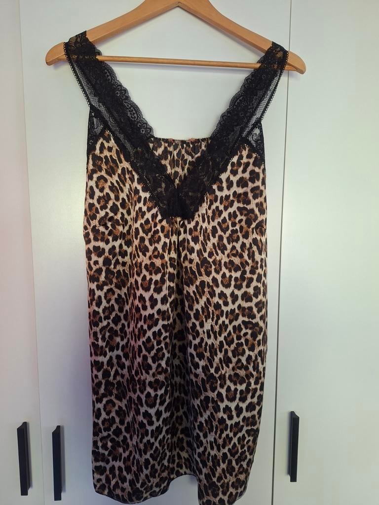 Kanten panterprint top 42-46, Kleding | Dames, Grote Maten, Ophalen of Verzenden, Zo goed als nieuw, Bruin, Shirt of Top