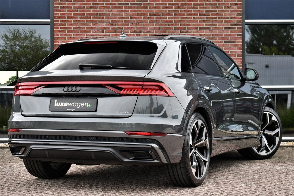 Audi Q8 50 TDI quattro S-Line Pano S-zetel B&O-high 23inch T, Auto's, Audi, Automaat, 12 maanden, Gebruikt, Bedrijf