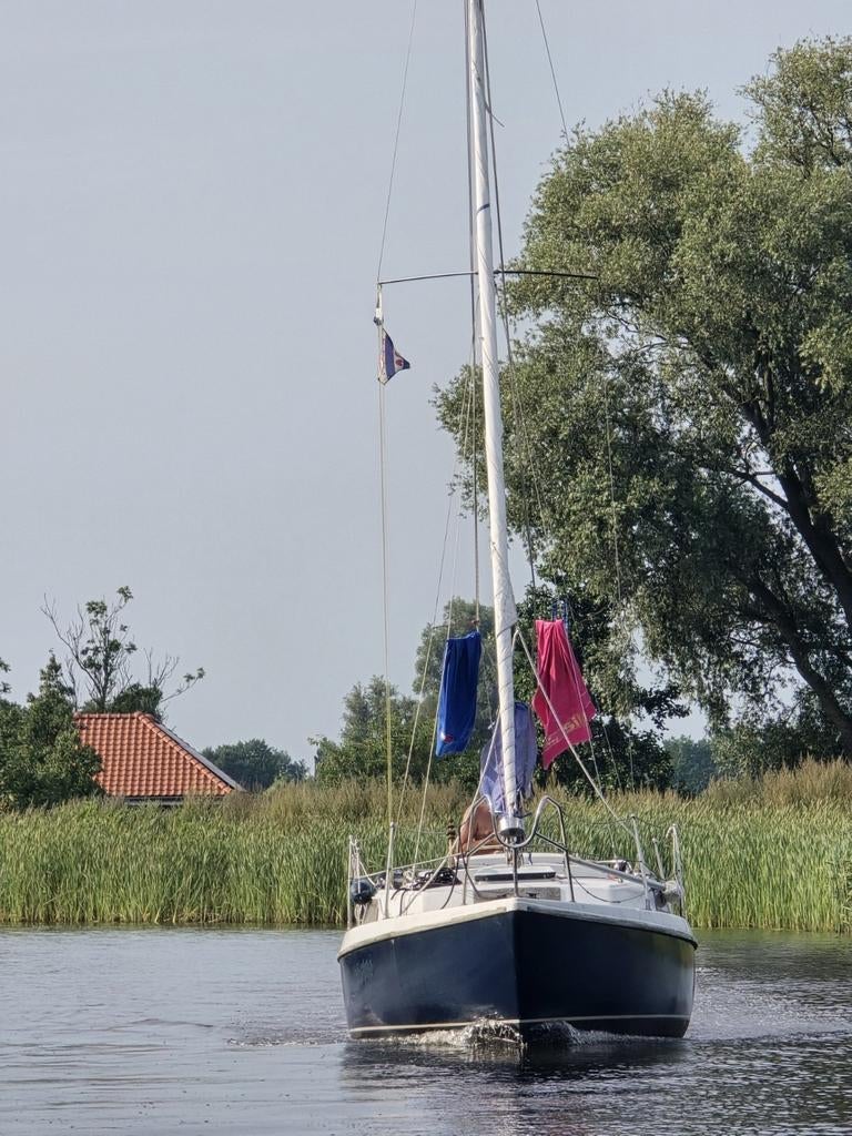 Mooie zeilboot Neptun 22 – Ruimtelijke met hefdak, Ophalen, Gebruikt, Minder dan 15 m²