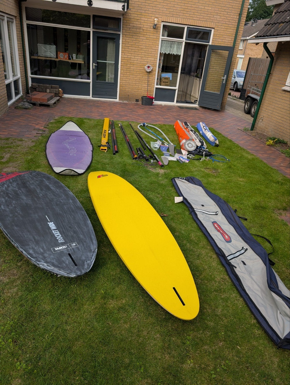 Complete Windsurfset: Neilpryde, Northsail, Tabou, F2, Naish, Watersport en Boten, Ophalen, Gebruikt, Complete set