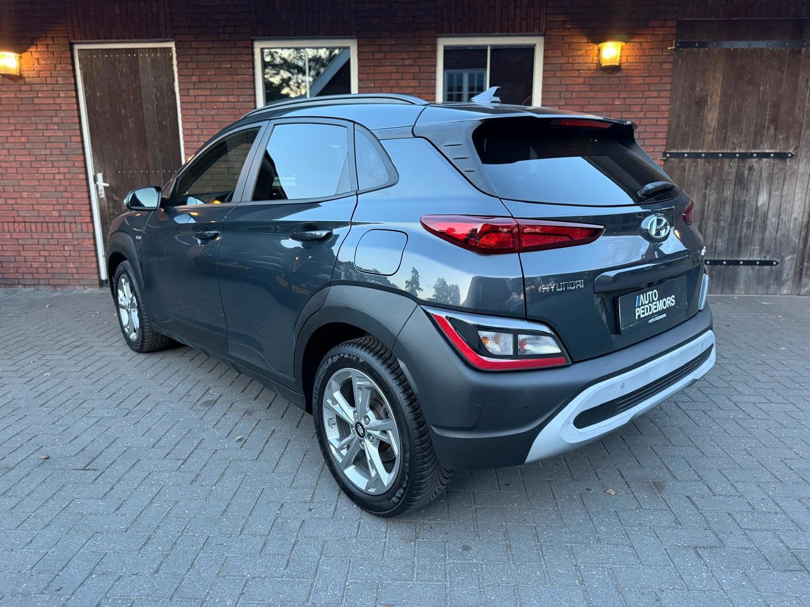 Foto 3 van Hyundai Kona 1.0 T-GDI Comfort 48V M-Hybrid | Camera| Carpla