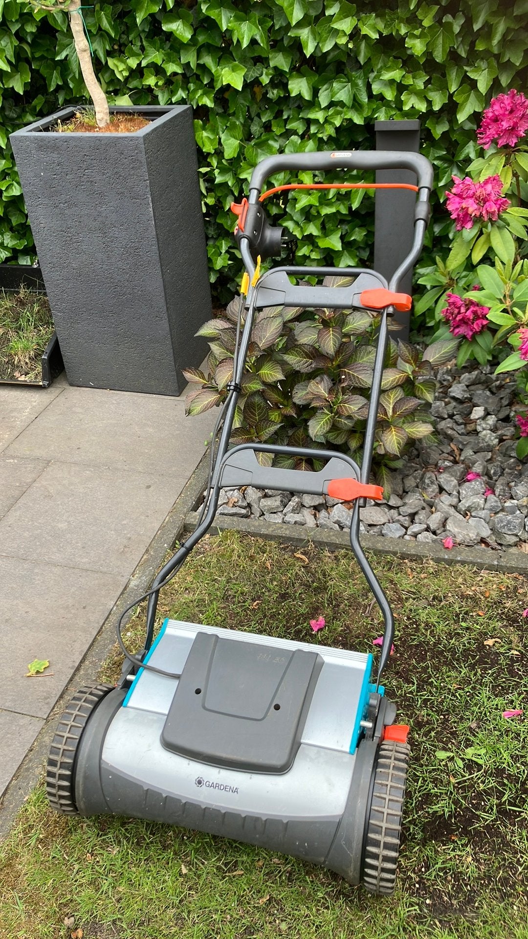 Gardena 380 EC elektrische kooimaaier, nieuw geslepen, gar., Ophalen, Gebruikt, Elektrische grasmaaier, Opvangzak