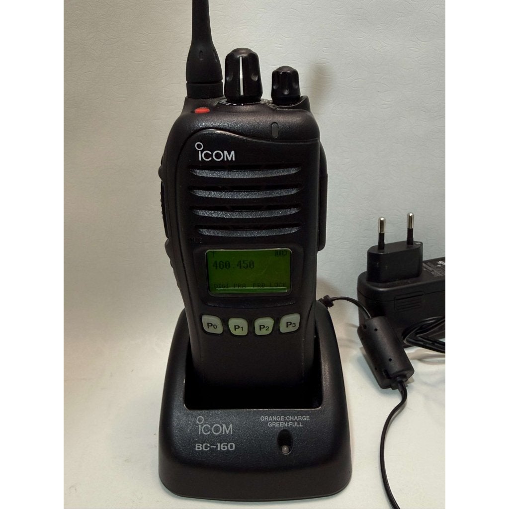 icom ic f4162s met tafellader, Gebruikt, Telefoon, Ophalen of Verzenden, Guaestus Trading