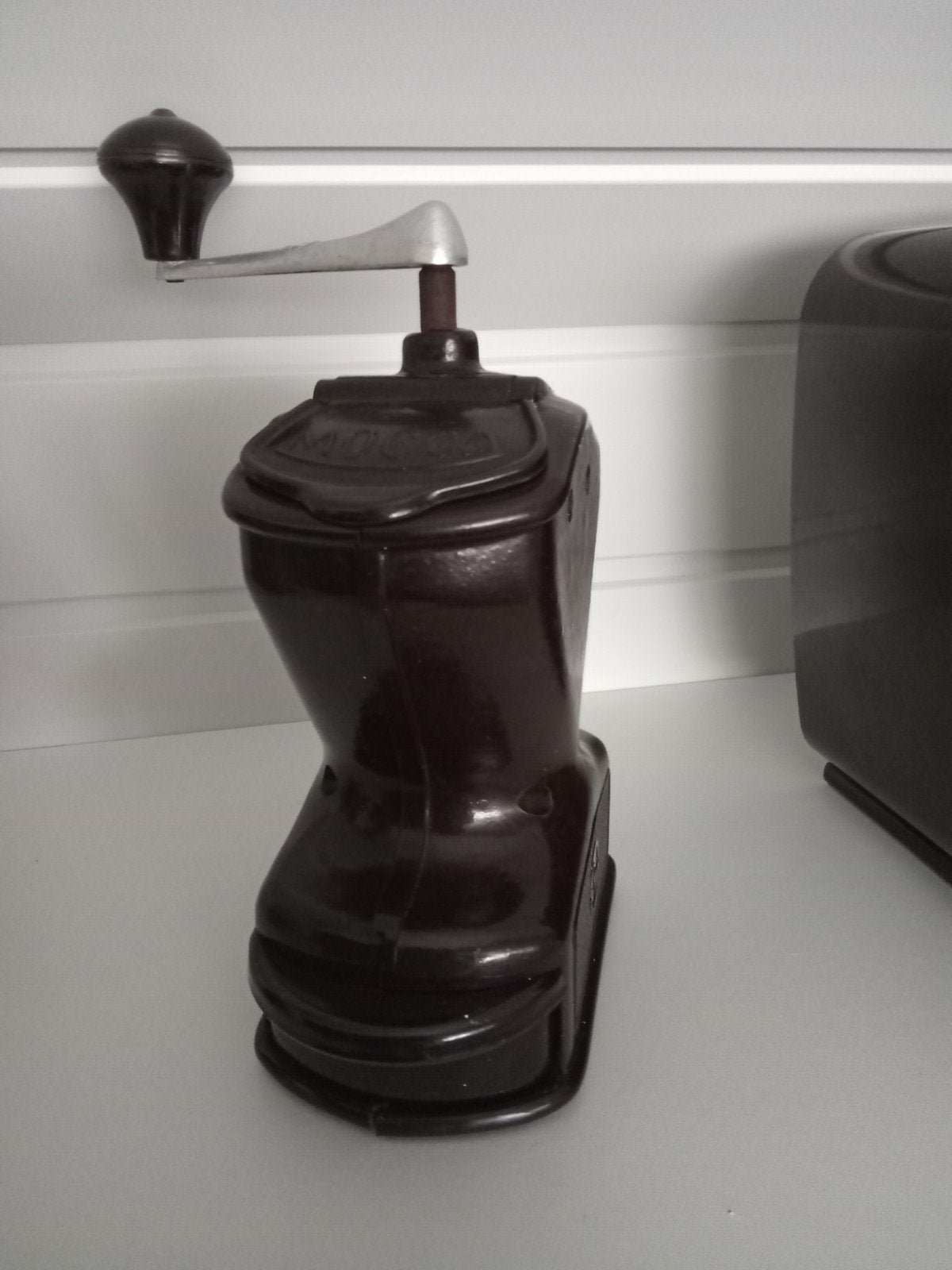 Bakelieten koffiemolen., Ophalen of Verzenden