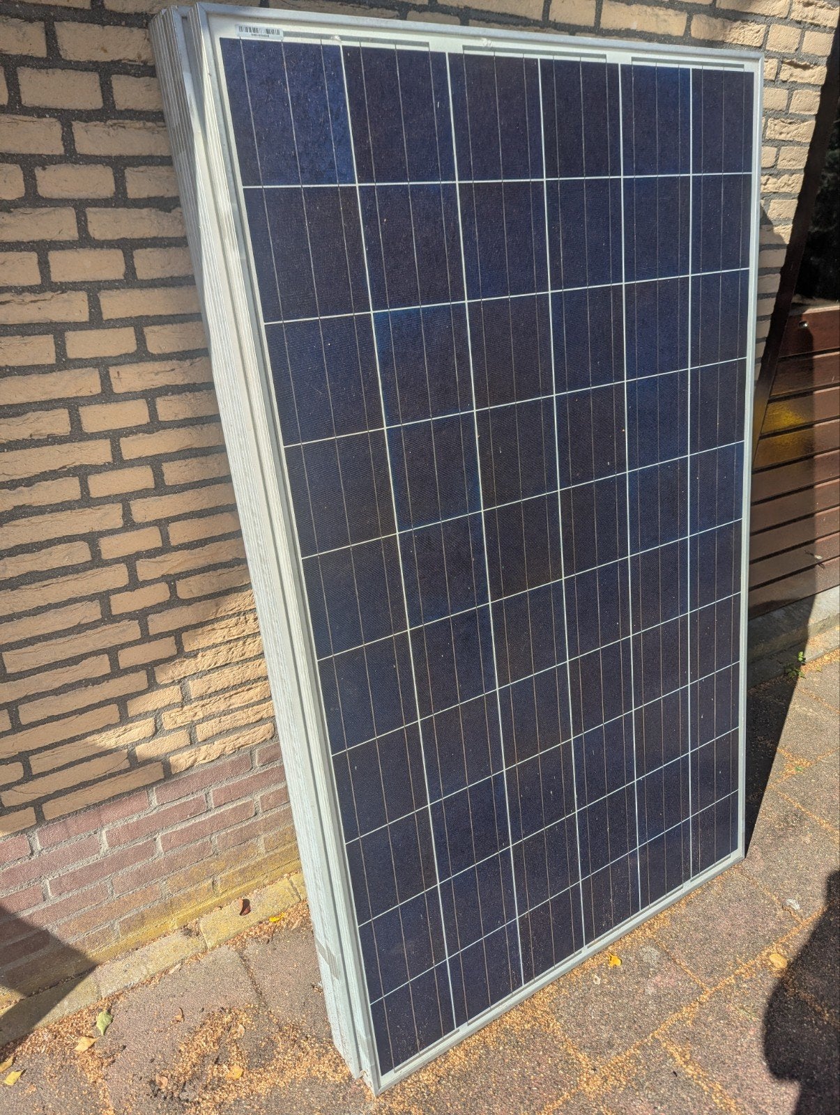 Zonnepanelen en omvormer - 260Wp, Doe-het-zelf en Verbouw, Zonnepanelen en Toebehoren, Ophalen, Gebruikt