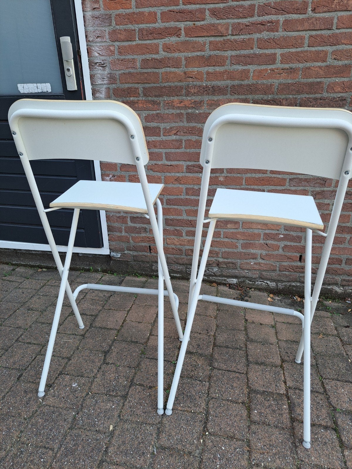 Foto 4 van 2x IKEA Franklin inklapbare barkrukken, zithoogte 74 cm