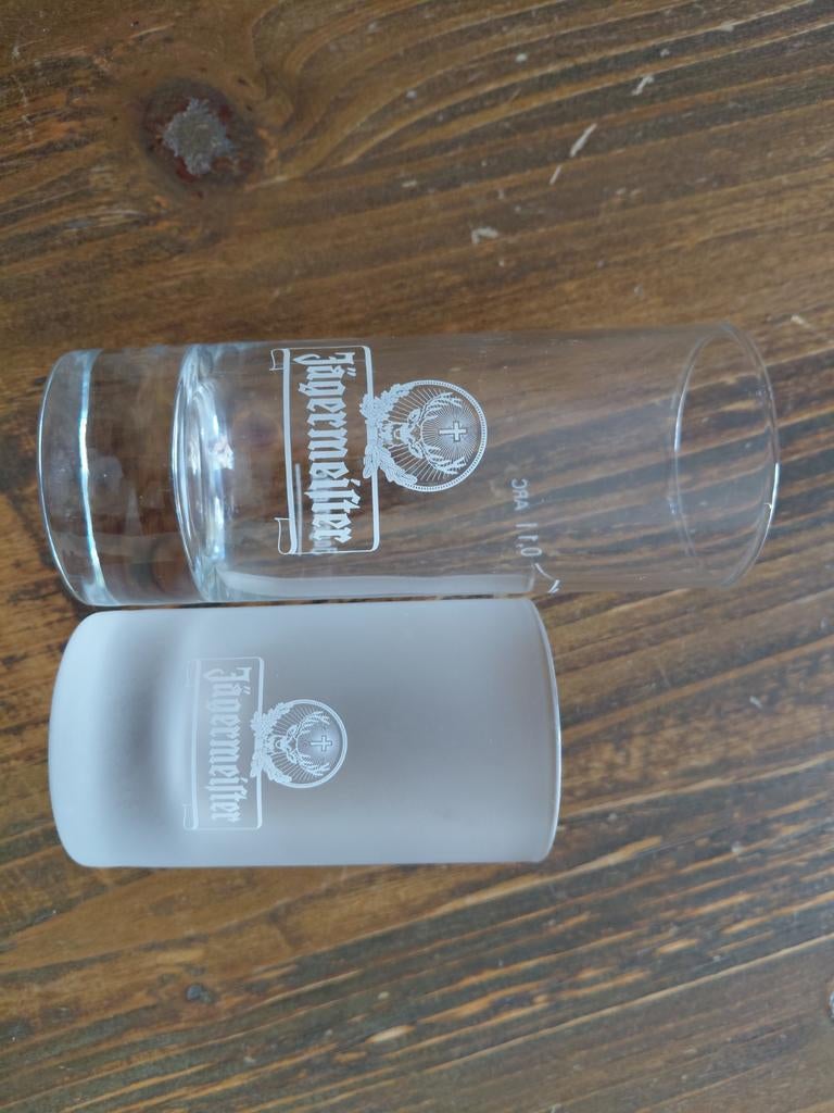 Jägermeister borrelglaasjes - set van 2, Antiek en Kunst, Ophalen