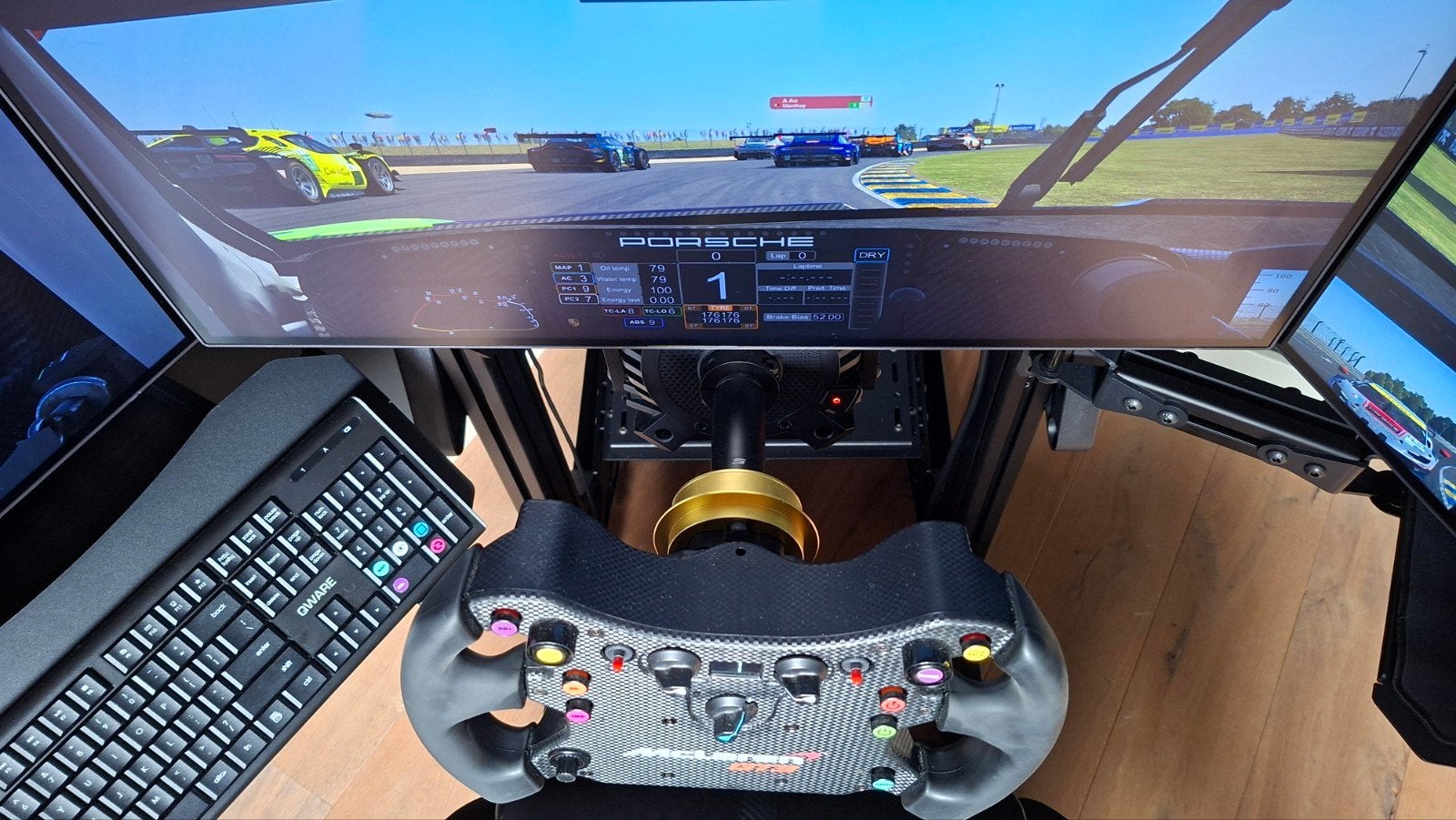 Foto 3 van Fanatec CSL DD PS5, McL GT3 V2, CSL Elite V2 Pedals + mods