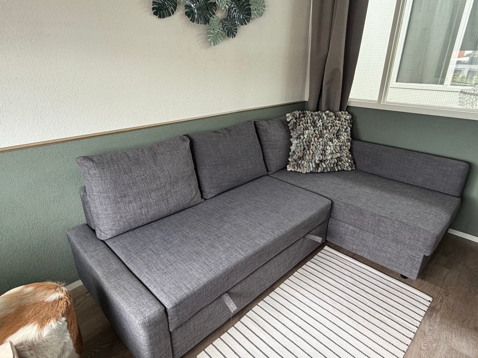 Grijze slaapbank met opbergruimte, Ophalen, Gebruikt, Tweepersoons, 140 cm