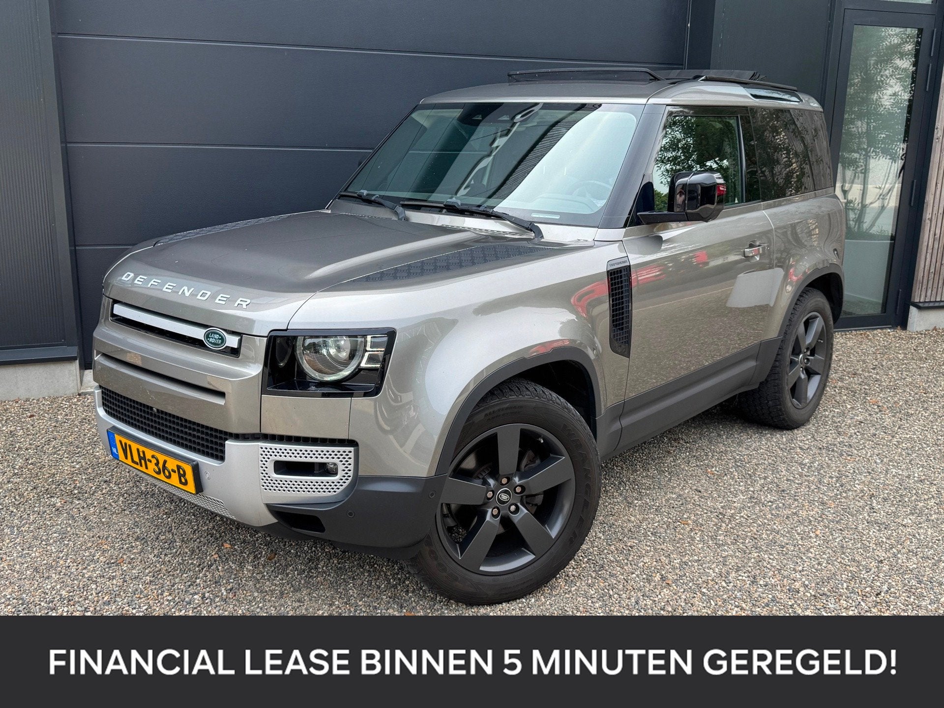 Land Rover Defender 3.0 6 cilinder D250 90 SE Commercial | S, Auto's, 249 pk, Leder, Bedrijf, Vierwielaandrijving