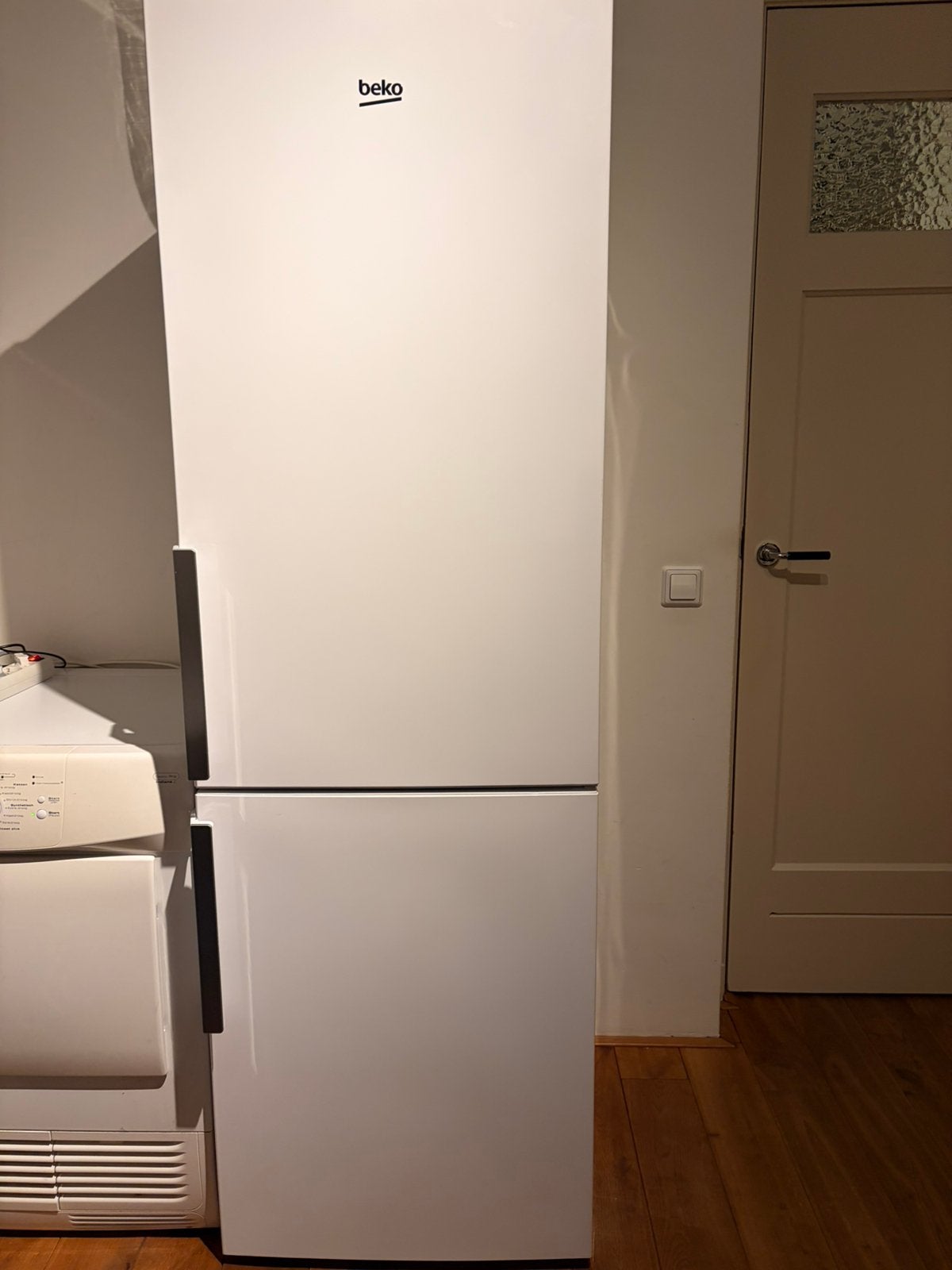 Gratis af te halen: Koelvriescombinatie Beko, Witgoed en Apparatuur, Ophalen, Gebruikt, 200 liter of meer, 60 cm of meer