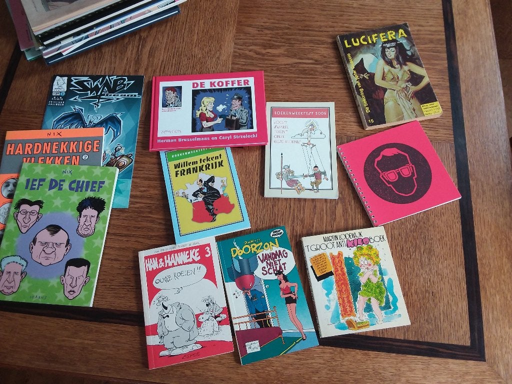 Stapel stripboeken, Meerdere stripboeken, Ophalen of Verzenden, Gelezen