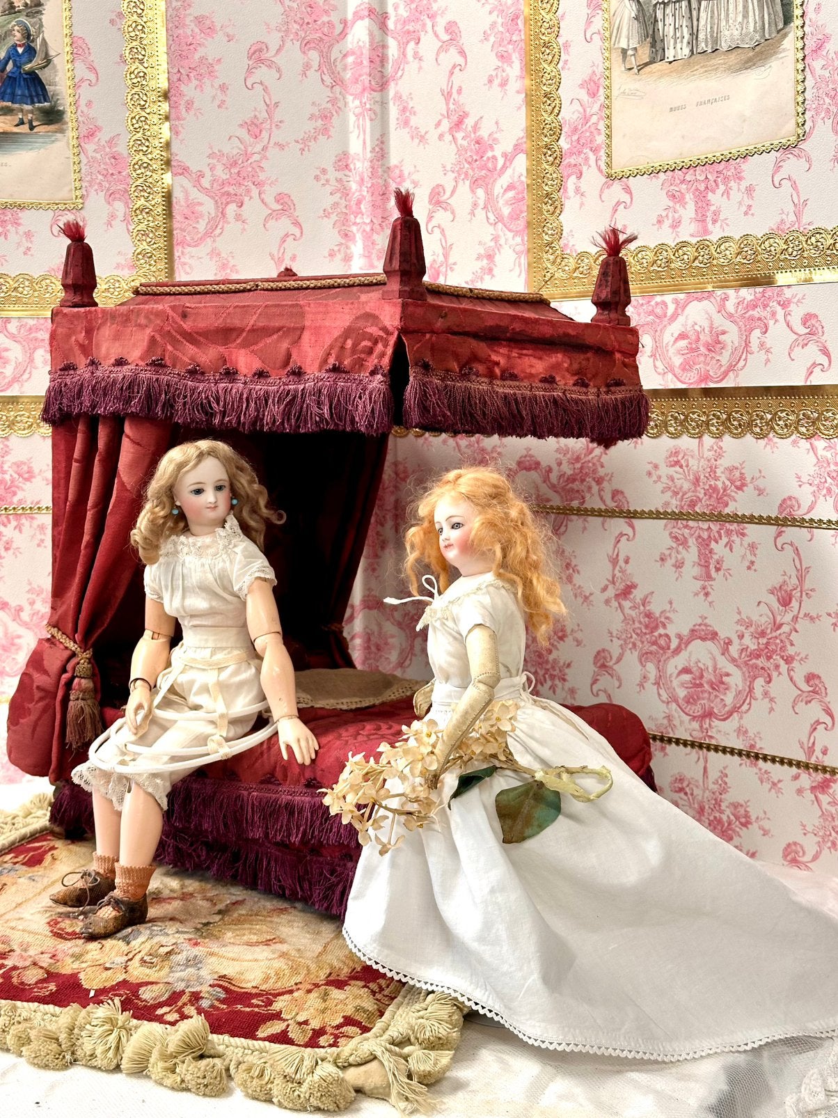 Antieke 18 eeuse poppen bed. Helemaal origineel, Antiek en Kunst, Antiek | Speelgoed, Ophalen of Verzenden