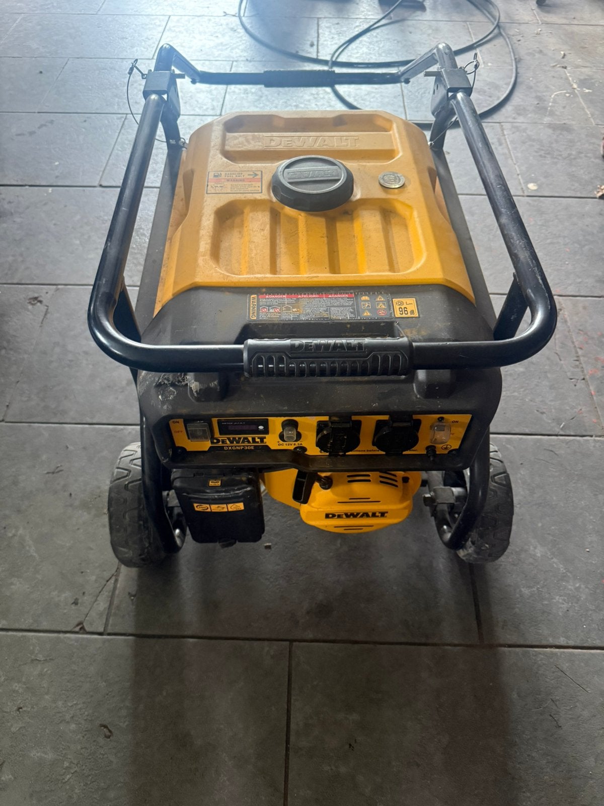 Dewalt aggregraat dxgnp30e 3000 watt, Doe-het-zelf en Verbouw, Gereedschap | Overige machines, Ophalen