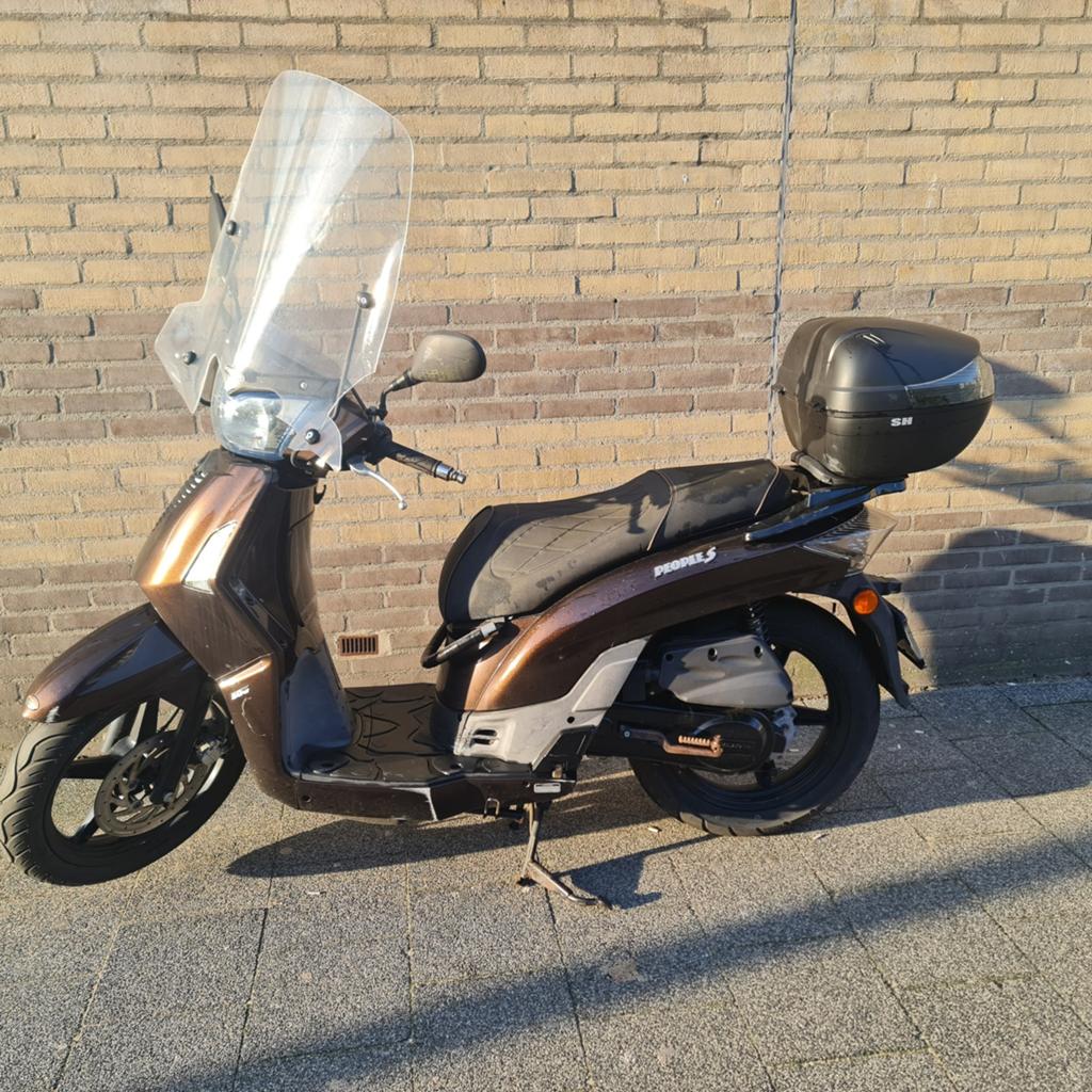 Kymco People S, Ophalen