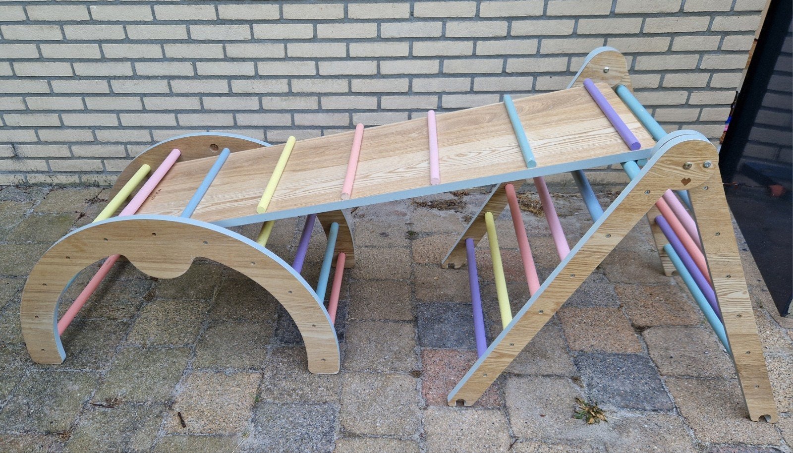 Sklum klimrek met loopplank regenboog, Kinderen en Baby's, Ophalen, Gebruikt