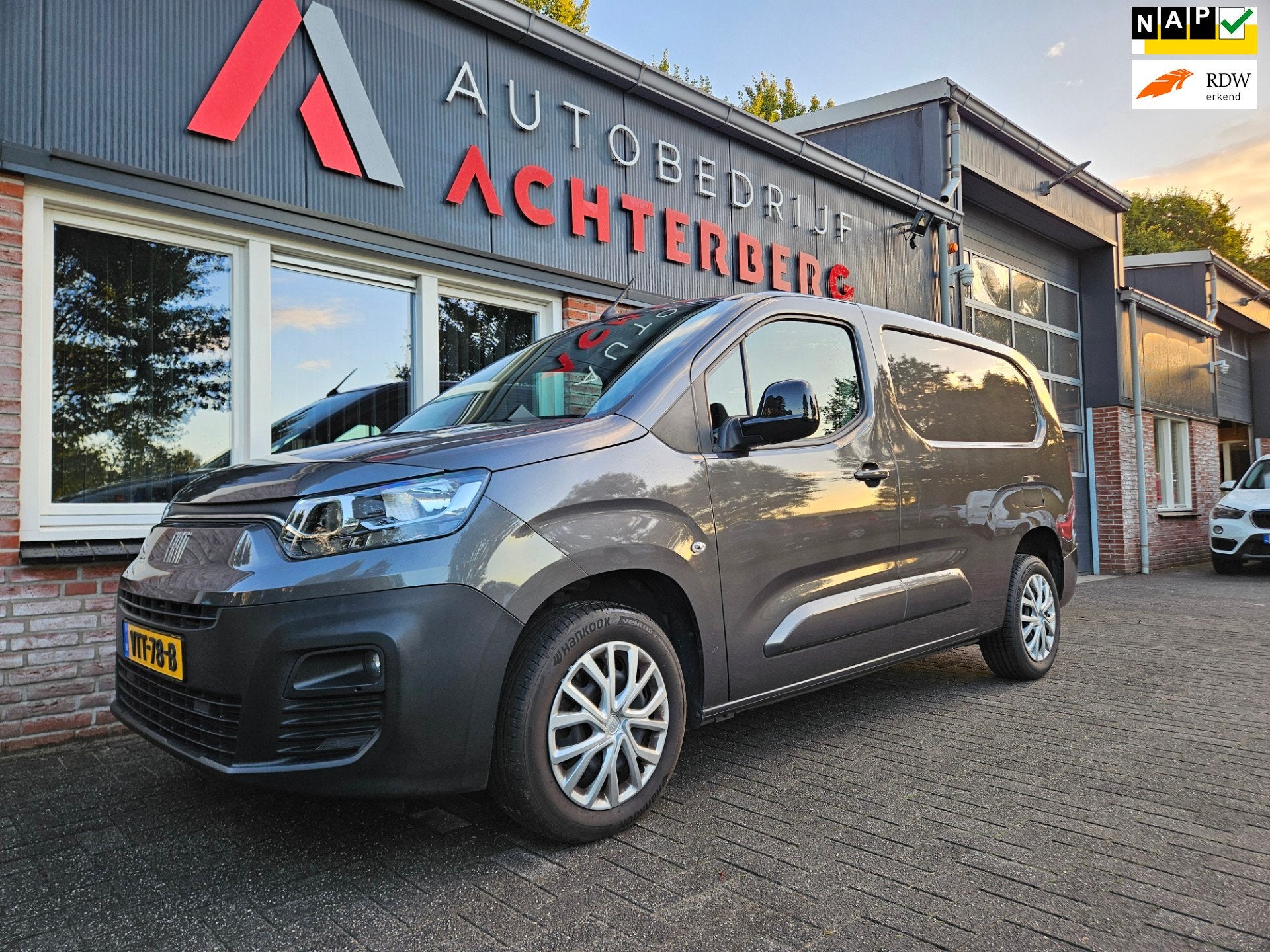 Fiat Doblò 1.5D 130pk L2 1000kg Automaat! 130PK! NAP! Mooie, Gebruikt, Euro 6, 4 cilinders, Origineel Nederlands