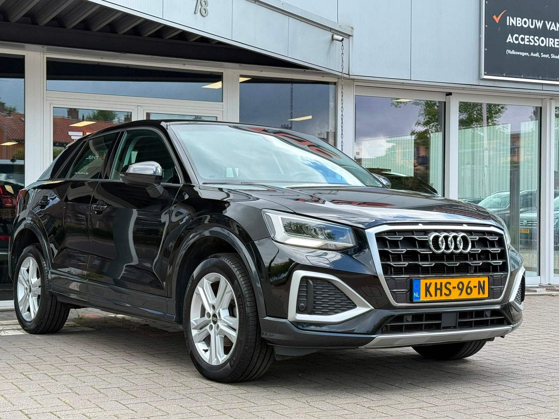 Audi Q2 35 TFSI Advanced edition | ACC | Carplay, Dealer onderhouden, Stof, 4 cilinders, 150 pk