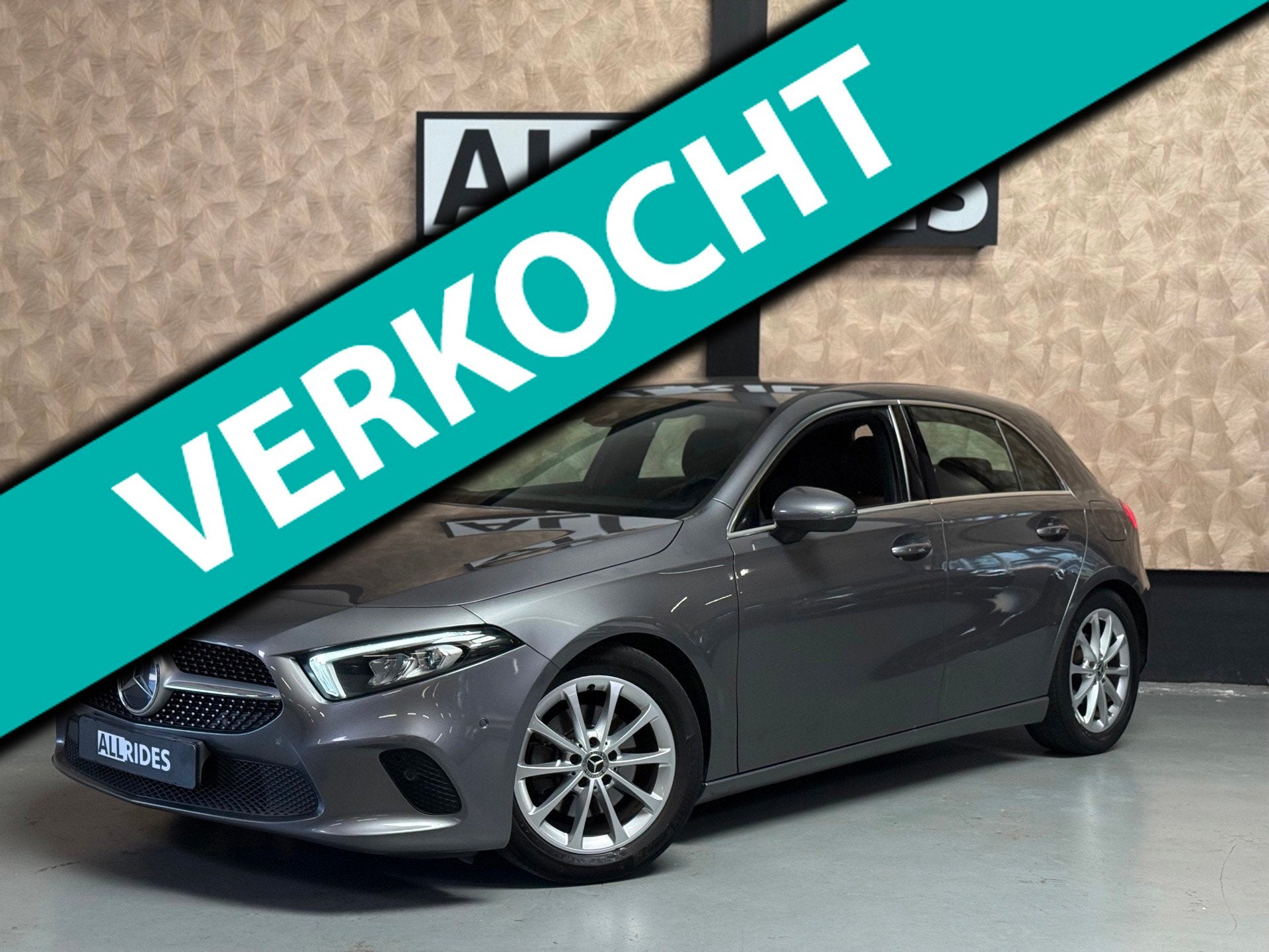 Mercedes-Benz A-klasse 200 Advantage | Camera | Carplay | Sf, Euro 6, 4 cilinders, Leder en Stof, Origineel Nederlands