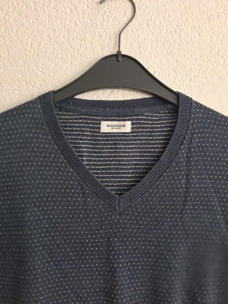 McGregor V-hals trui donkerblauw met stippen, maat L, Maat 52/54 (L), Ophalen of Verzenden, Zo goed als nieuw, McGregor