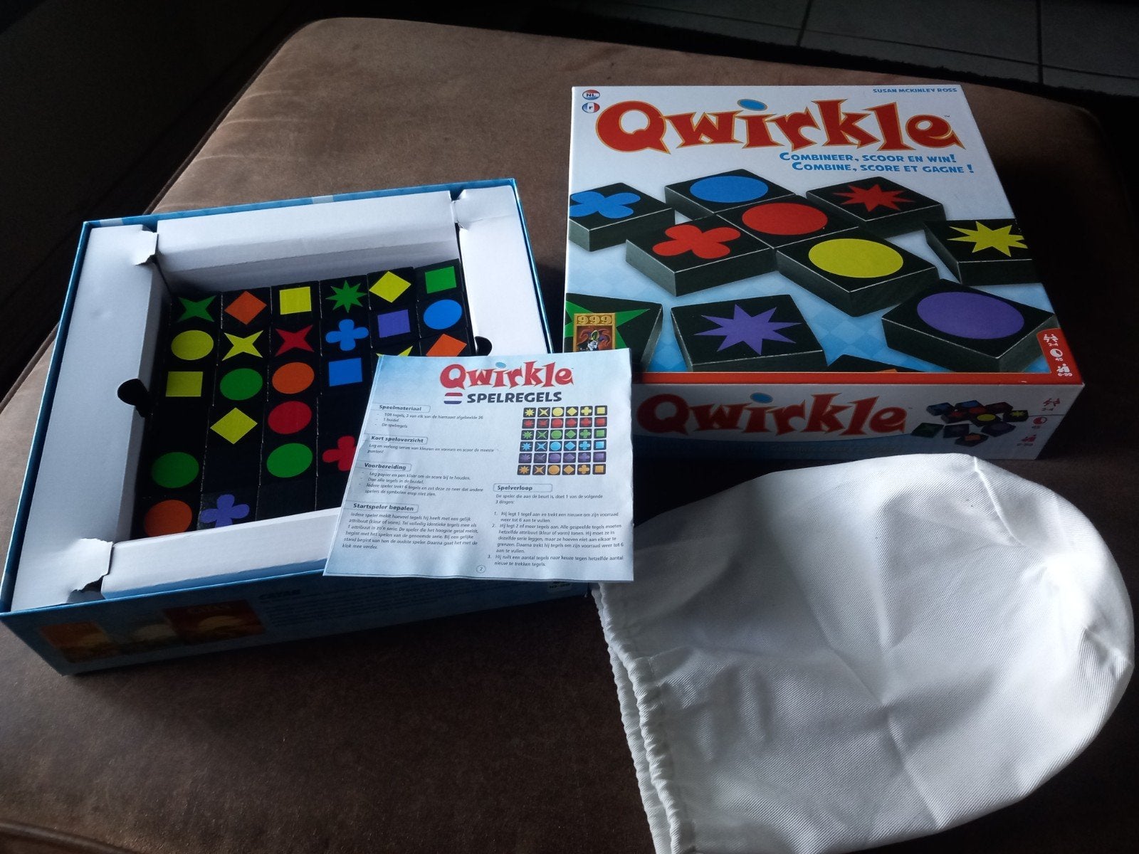 Qwirkle bordspel, Lahnstraße 21, 12055 Berlin, Duitsland, Schmidt Spiele, Ophalen of Verzenden, Drie of vier spelers
