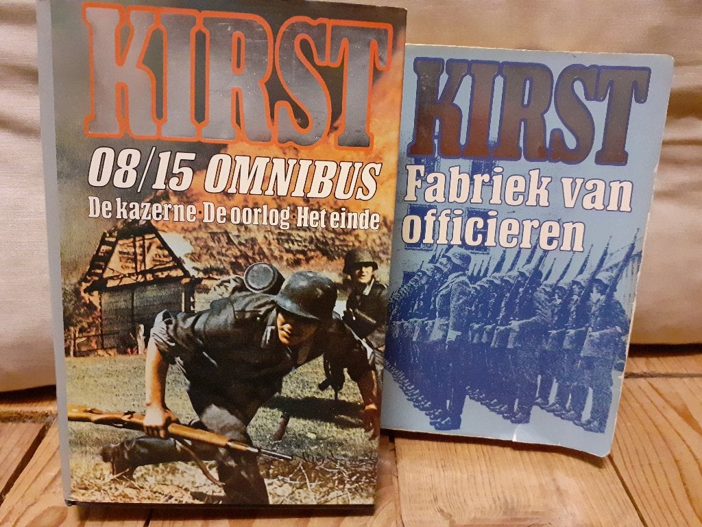 2 boeken Kirst, Ophalen of Verzenden, Tweede Wereldoorlog, Gelezen, Landmacht