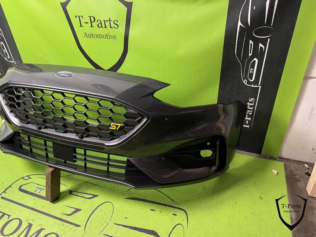 ford focus ST voorbumper bumper, Auto-onderdelen, Gebruikt, Info@ford.com, Ophalen of Verzenden, Ford