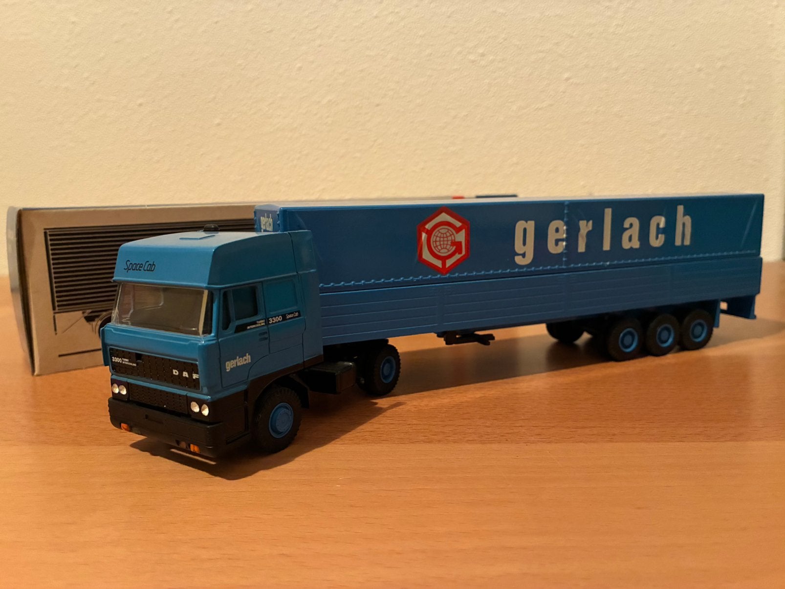 Lion Car DAF 3300 trekker / oplegger Gerlach, Ophalen of Verzenden, Zo goed als nieuw, Bus of Vrachtwagen, Lion Toys