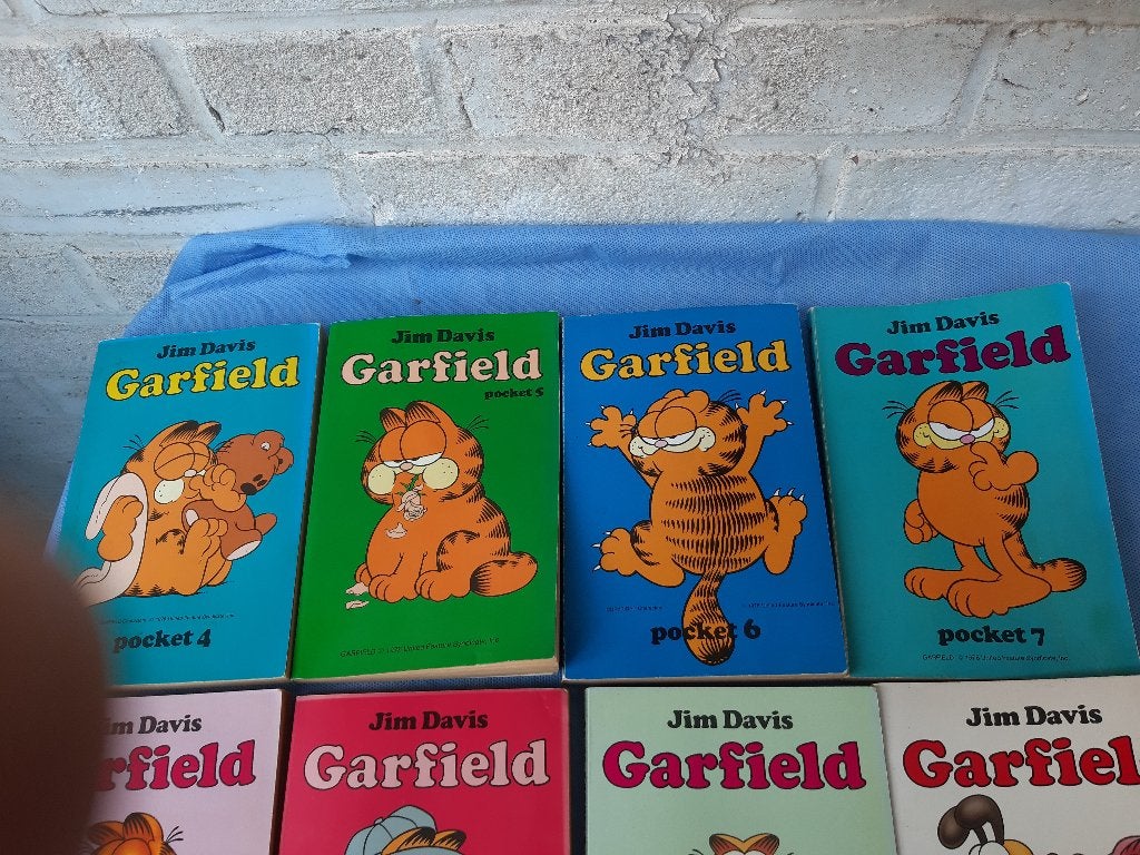 Garfield, Jim Davis, Pocketboeken 16 stuks. uit 1978, Garfield, Jim Davis,, Meerdere stripboeken, Ophalen, Gelezen
