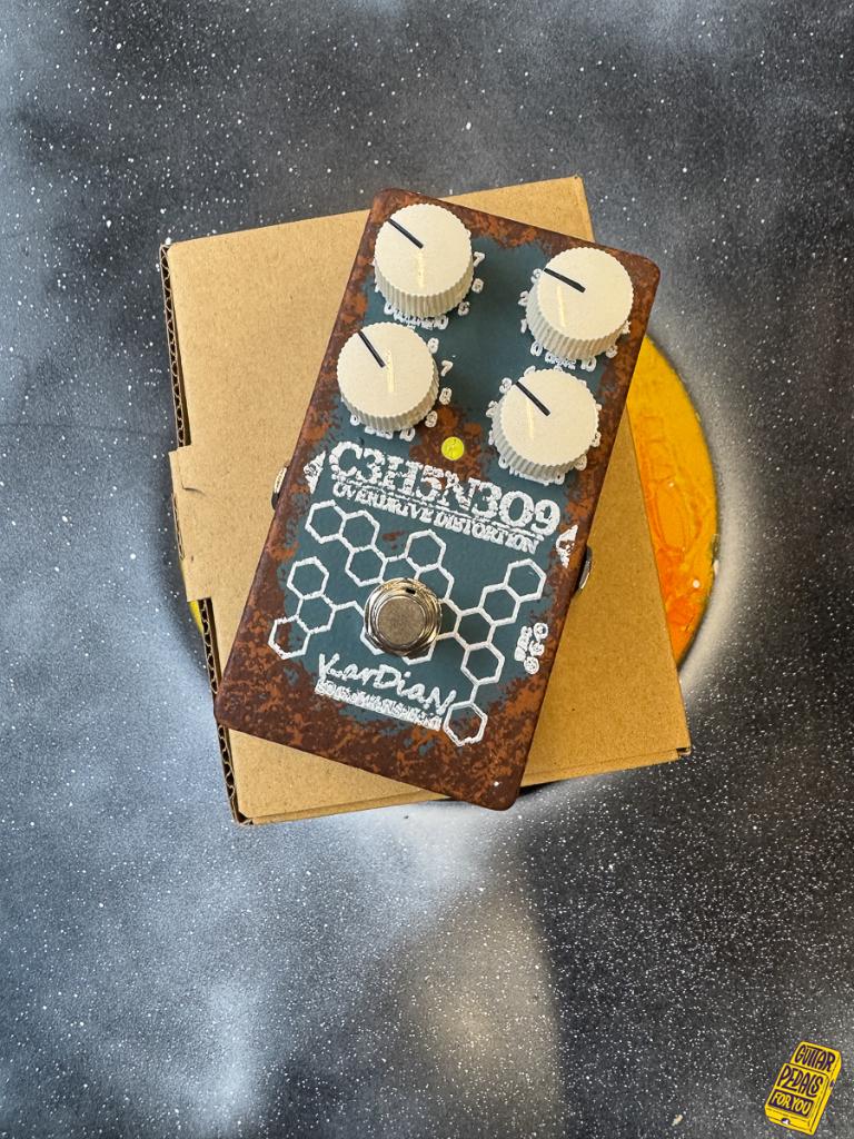 KarDiaN Nitroglycerin C3H5N309, Muziek en Instrumenten, Effecten, Zo goed als nieuw, Distortion, Overdrive of Fuzz, Ophalen of Verzenden