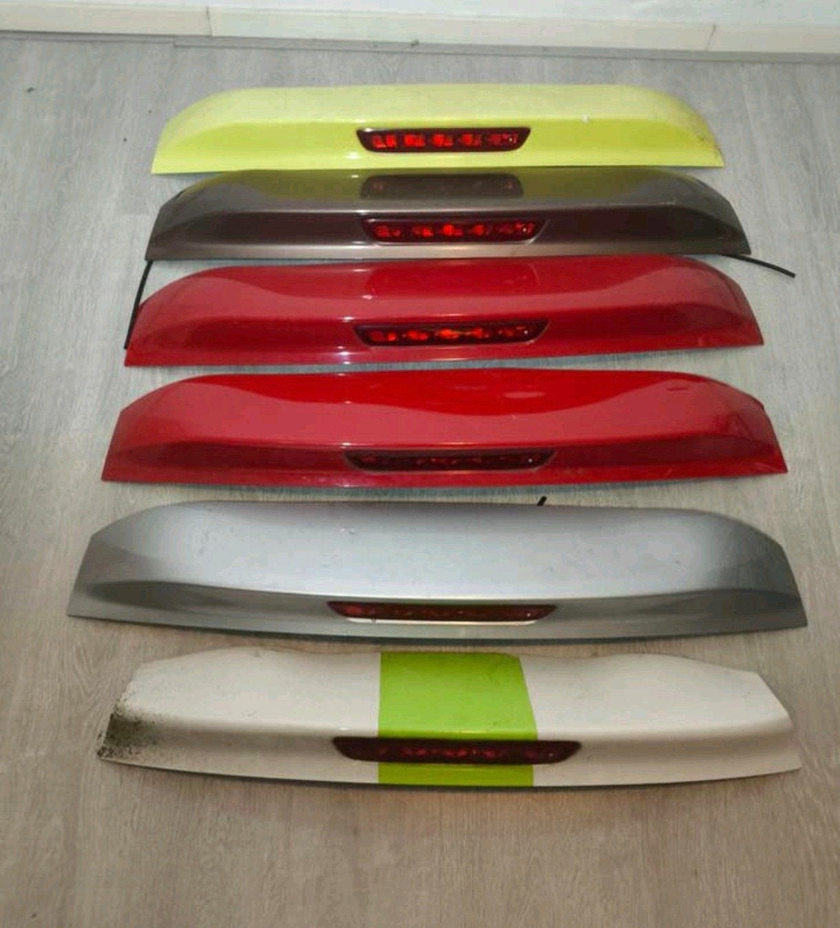 6x Spoilers Citroen c1 108 Aygo 2015-2022 rood wit grijs, Auto-onderdelen, Ruiten en Toebehoren, Ophalen of Verzenden, Nieuw, Peugeot