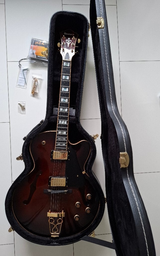 Ibanez SJ300 dvs-12-02, Ophalen of Verzenden, Zo goed als nieuw, Hollow body, Ibanez