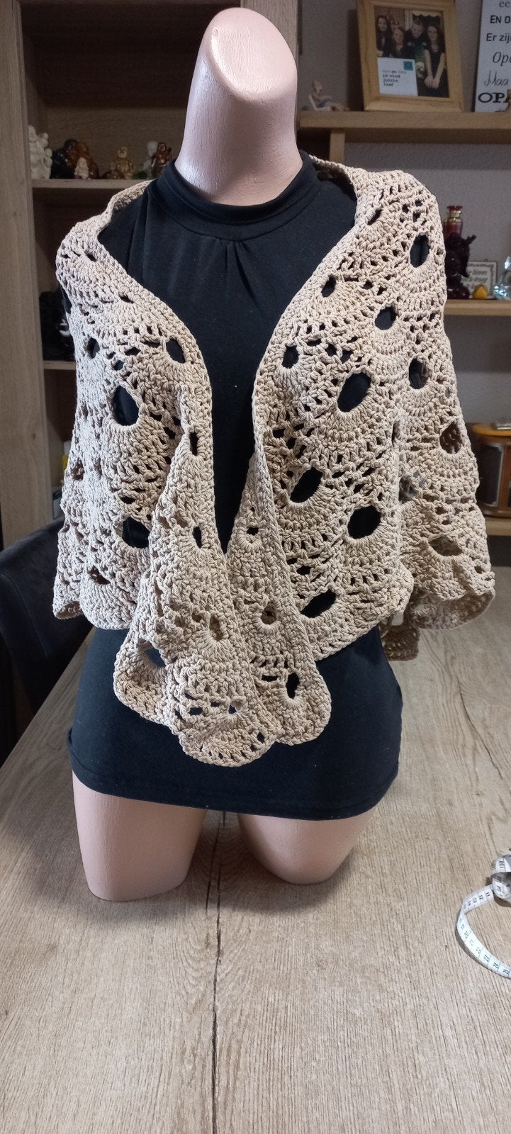Handgemaakte gehaakte omslagdoek, Handgemaakt, Ophalen of Verzenden, Nieuw