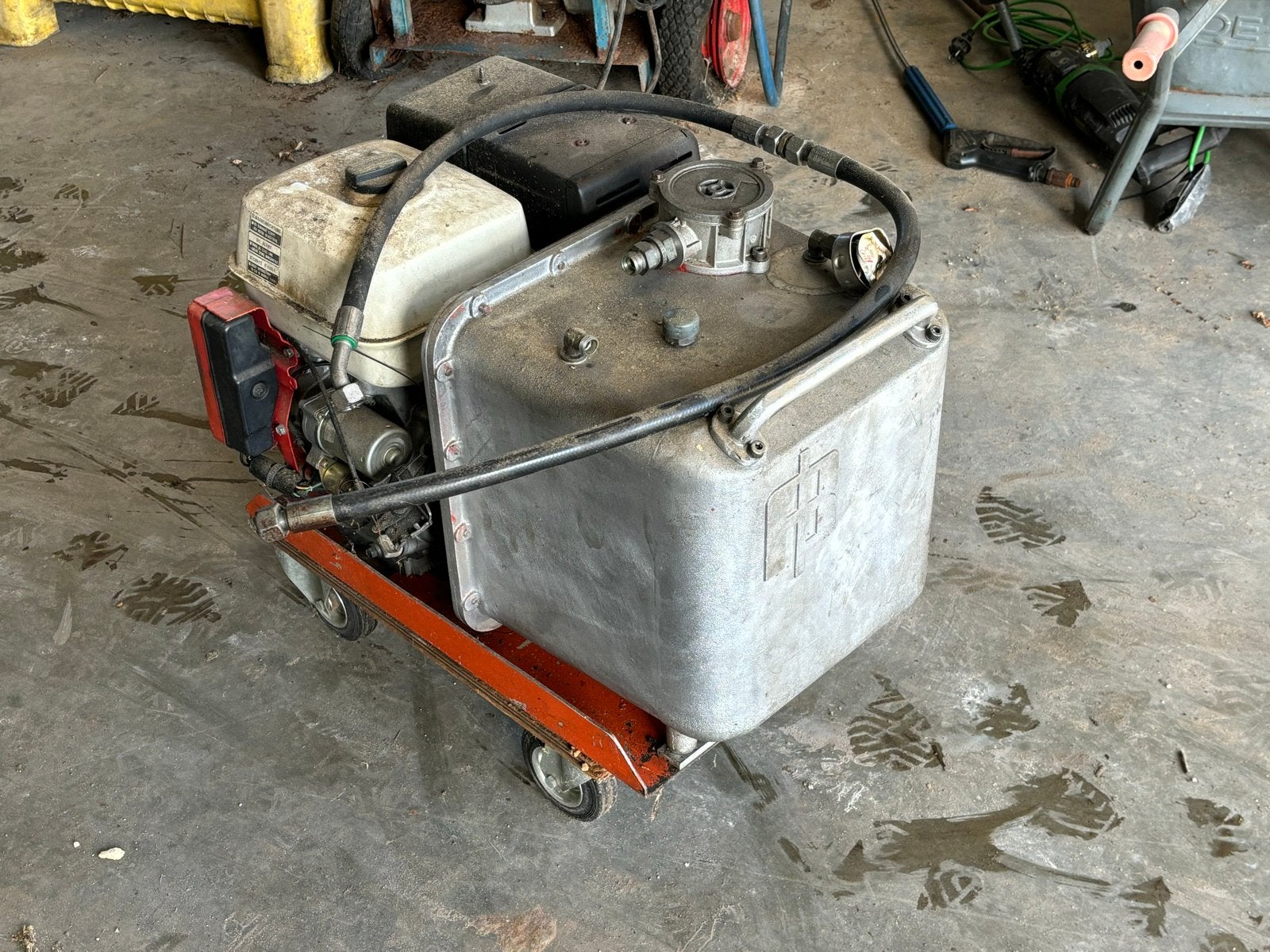 Hydrauliek aggregaat Honda GX390 met elektrische start, Ophalen