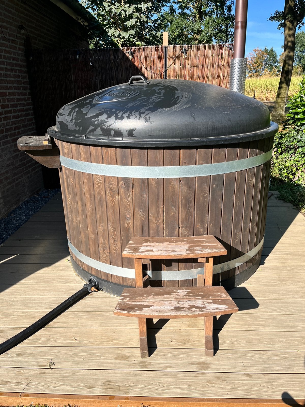 Kirami Hottub met externe kachel - Zo goed als nieuw, Ophalen of Verzenden, Zo goed als nieuw, Afdekzeil, Vast