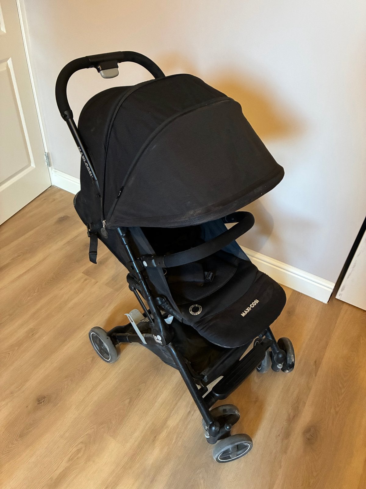 Maxi-Cosi buggy, zwart, verstelbare rugleuning, Ophalen of Verzenden, Gebruikt, Maxi-Cosi, Verstelbare rugleuning