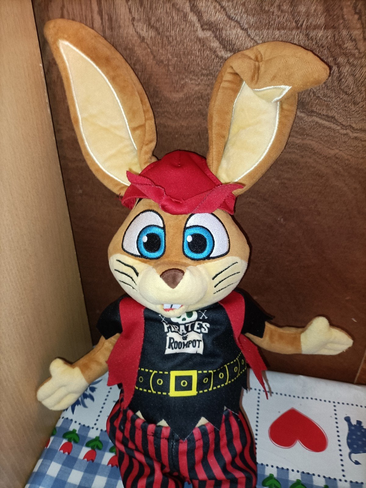 Koos Konijn knuffel piraat in piratenpak 51 cm, Ophalen of Verzenden, Zo goed als nieuw, Konijn