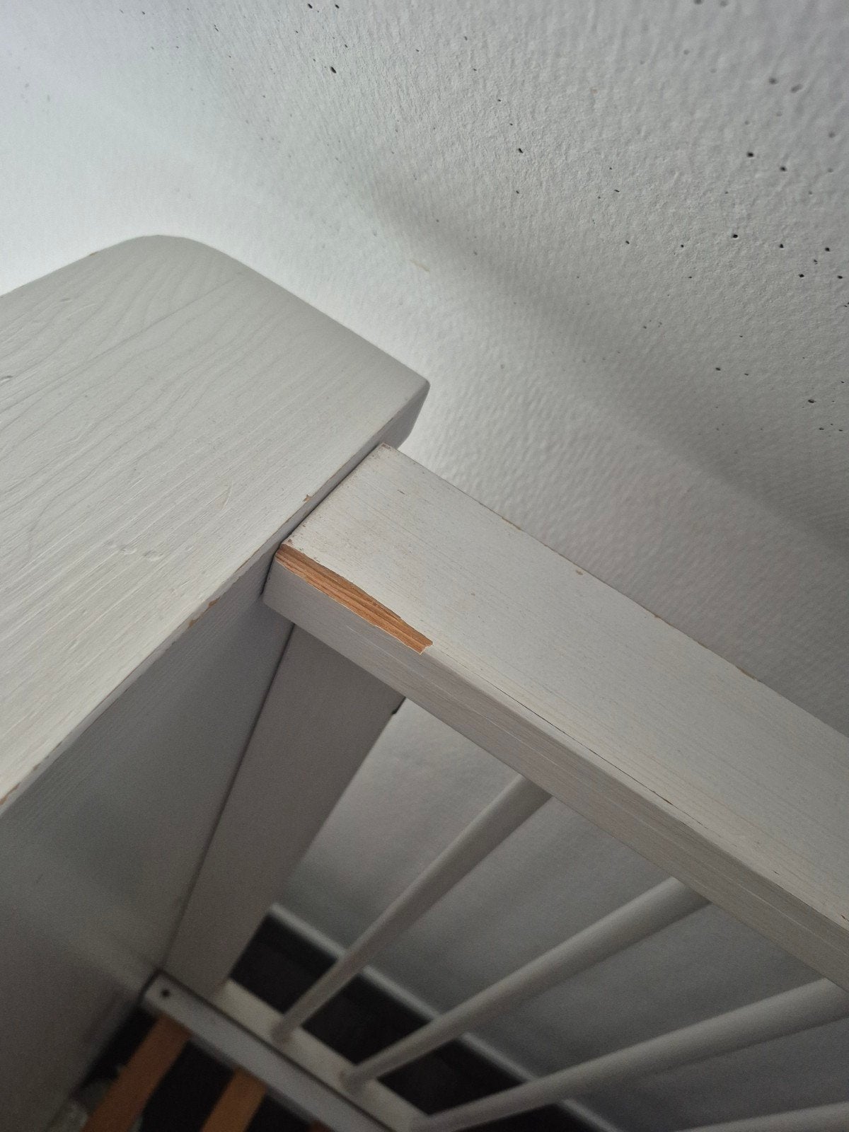 Kinderkamer: bed, commode en wandbord, Kinderen en Baby's, Ophalen