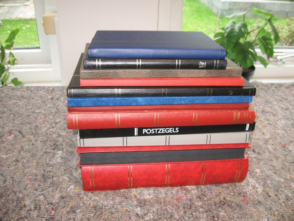 11 Insteekboeken. Gebruikt, maar nog in goede staat., Postzegels en Munten, Ophalen of Verzenden, Verzamelalbum