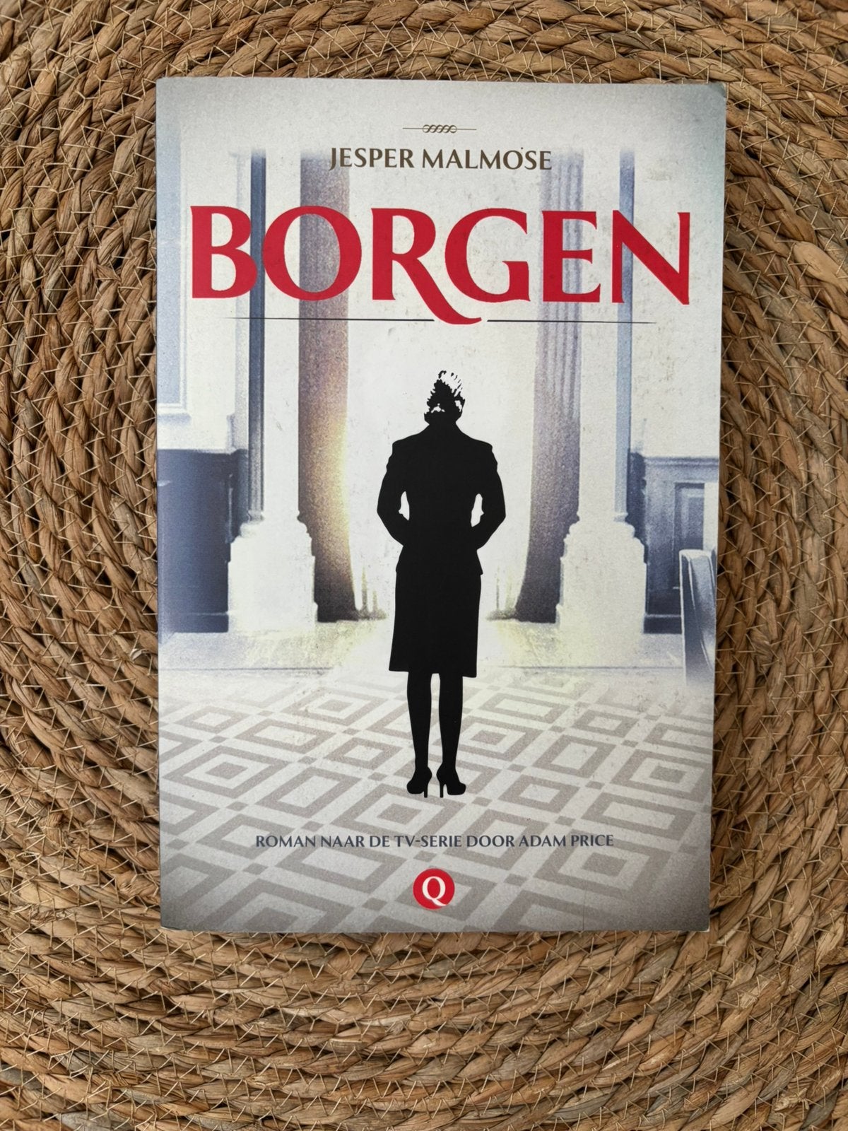 Boek Borgen - Jesper Malmose, Ophalen of Verzenden, Gelezen, Europa overig
